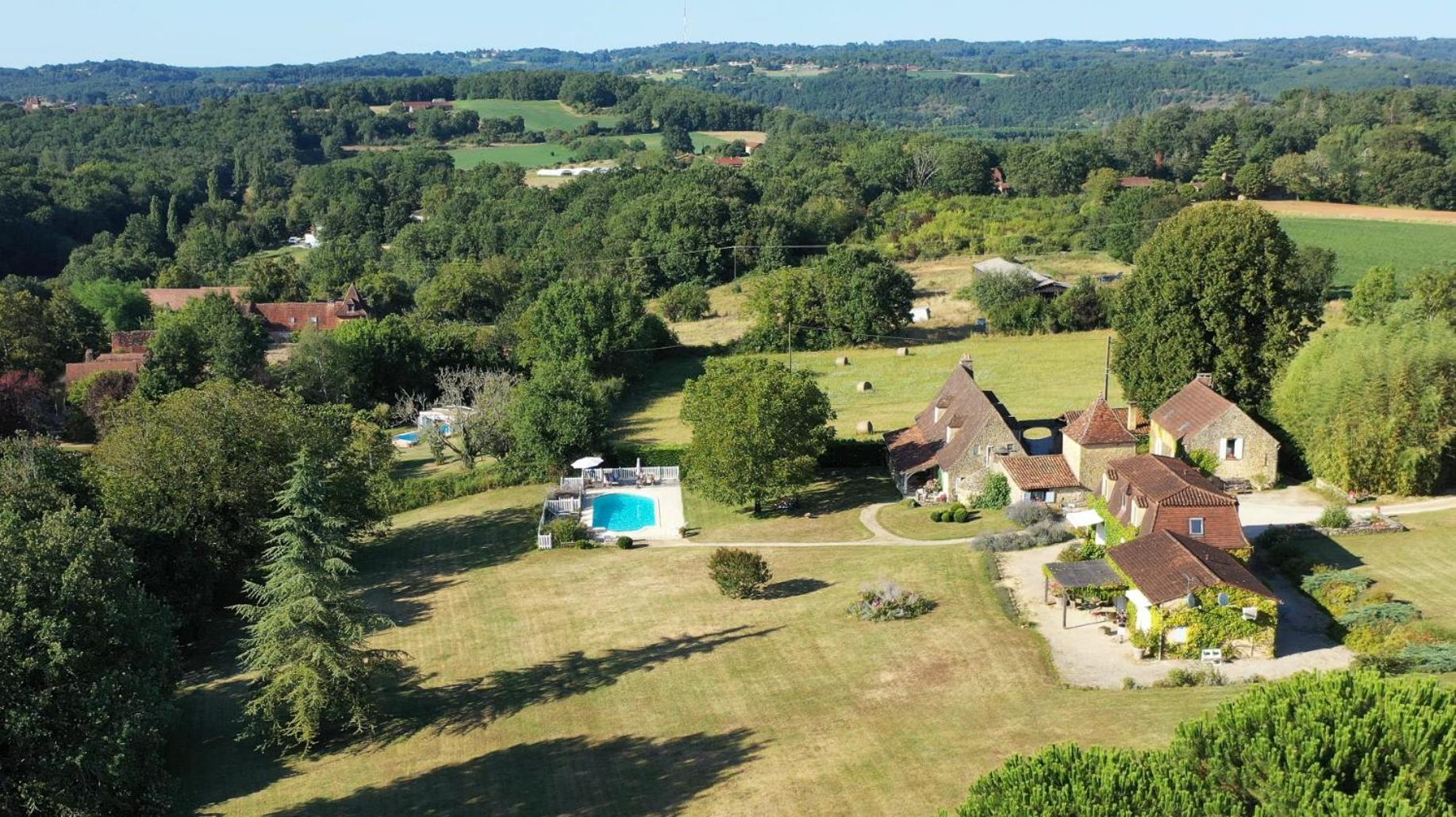 Le Clos-Lascazes Maison D'Hotes Le Buisson-de-Cadouin Esterno foto