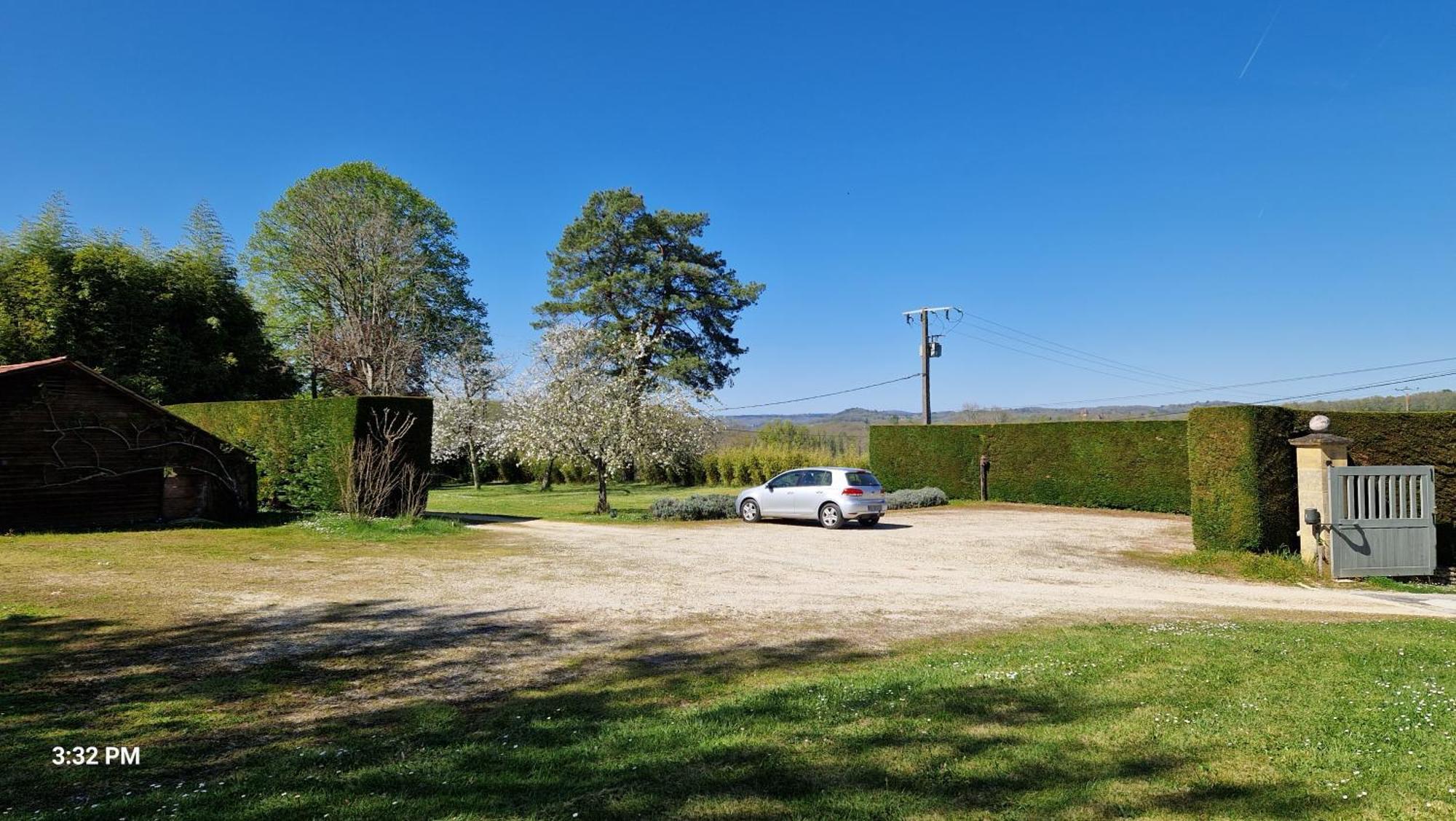 Le Clos-Lascazes Maison D'Hotes Le Buisson-de-Cadouin Esterno foto