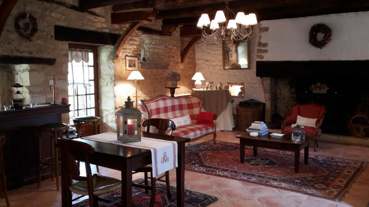 Le Clos-Lascazes Maison D'Hotes Le Buisson-de-Cadouin Esterno foto
