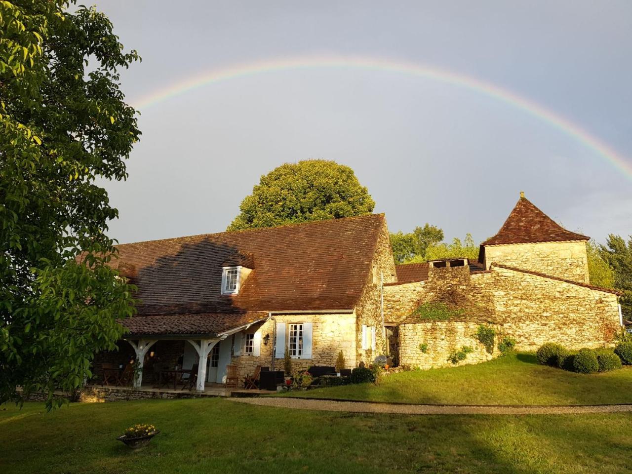 Le Clos-Lascazes Maison D'Hotes Le Buisson-de-Cadouin Esterno foto